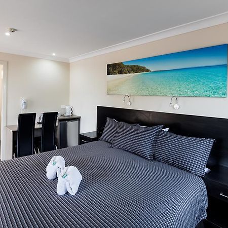 Dolphin Shores Винсентия Екстериор снимка