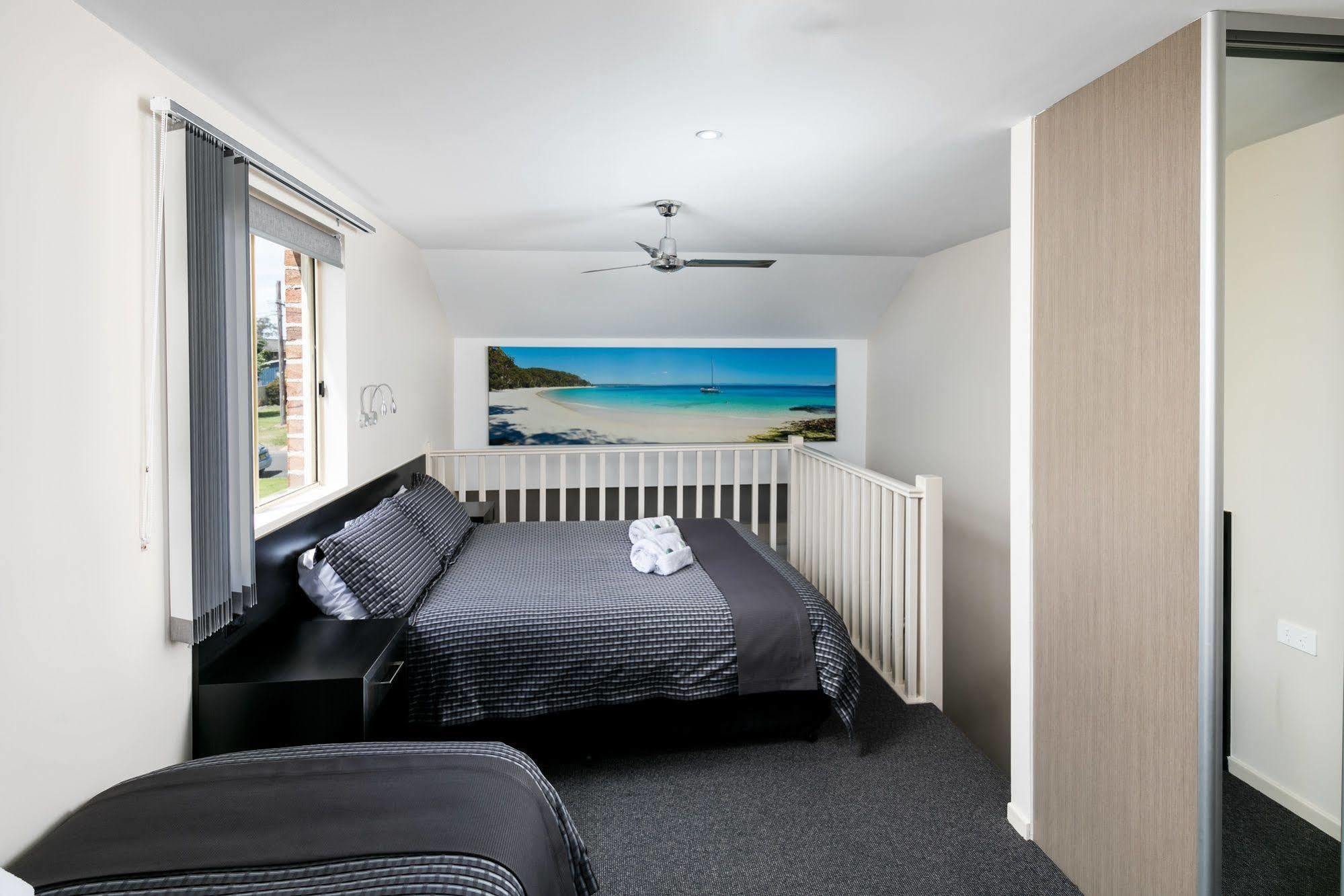 Dolphin Shores Винсентия Екстериор снимка