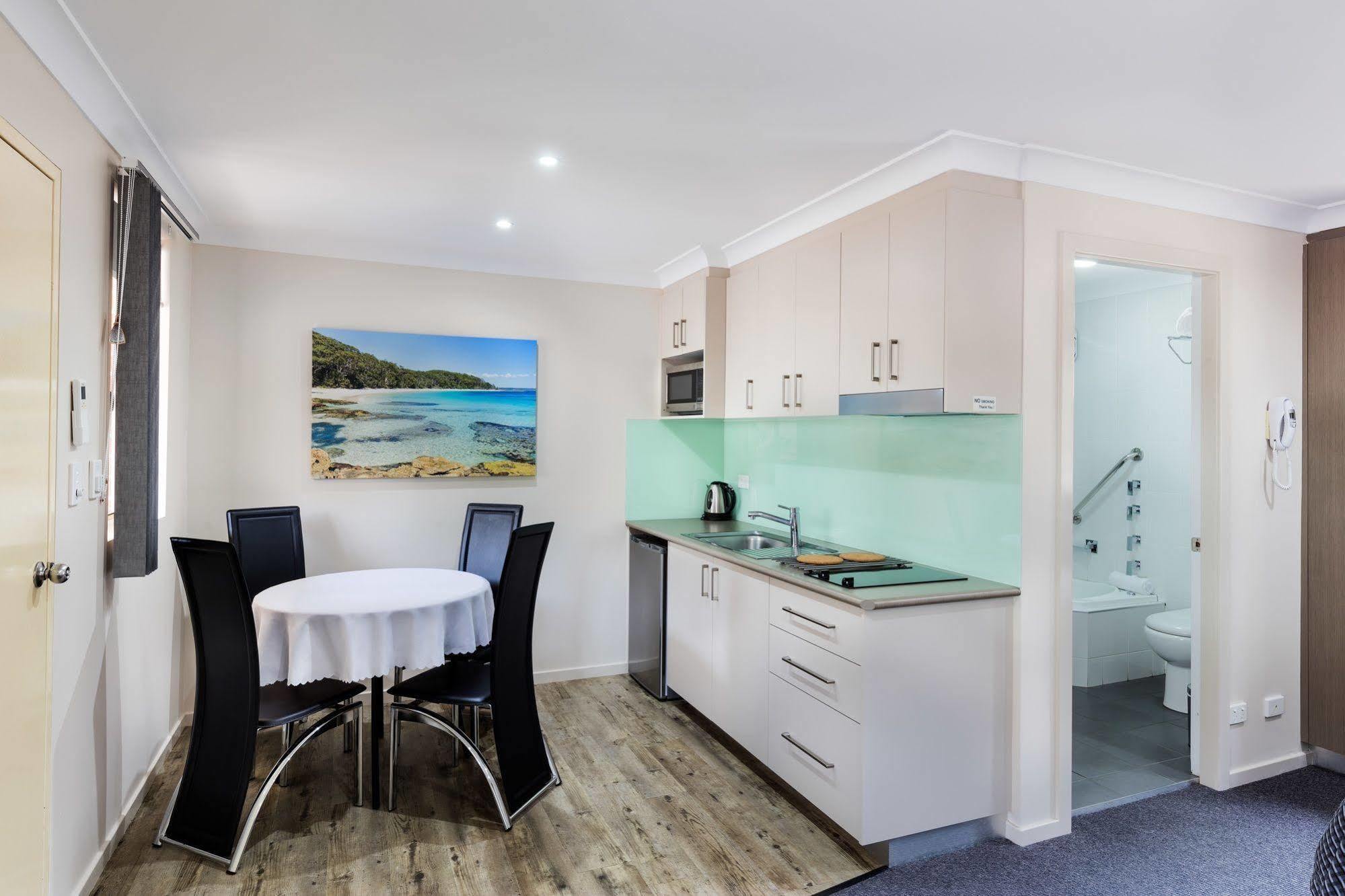 Dolphin Shores Винсентия Екстериор снимка