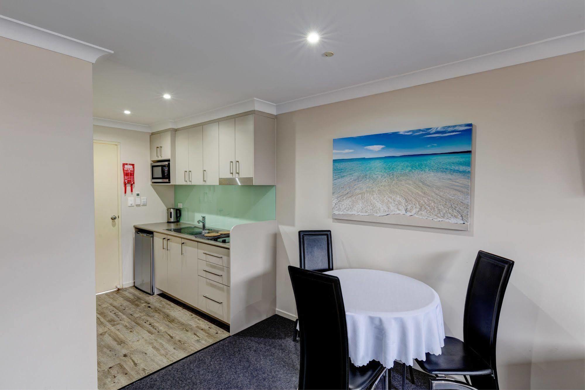 Dolphin Shores Винсентия Екстериор снимка