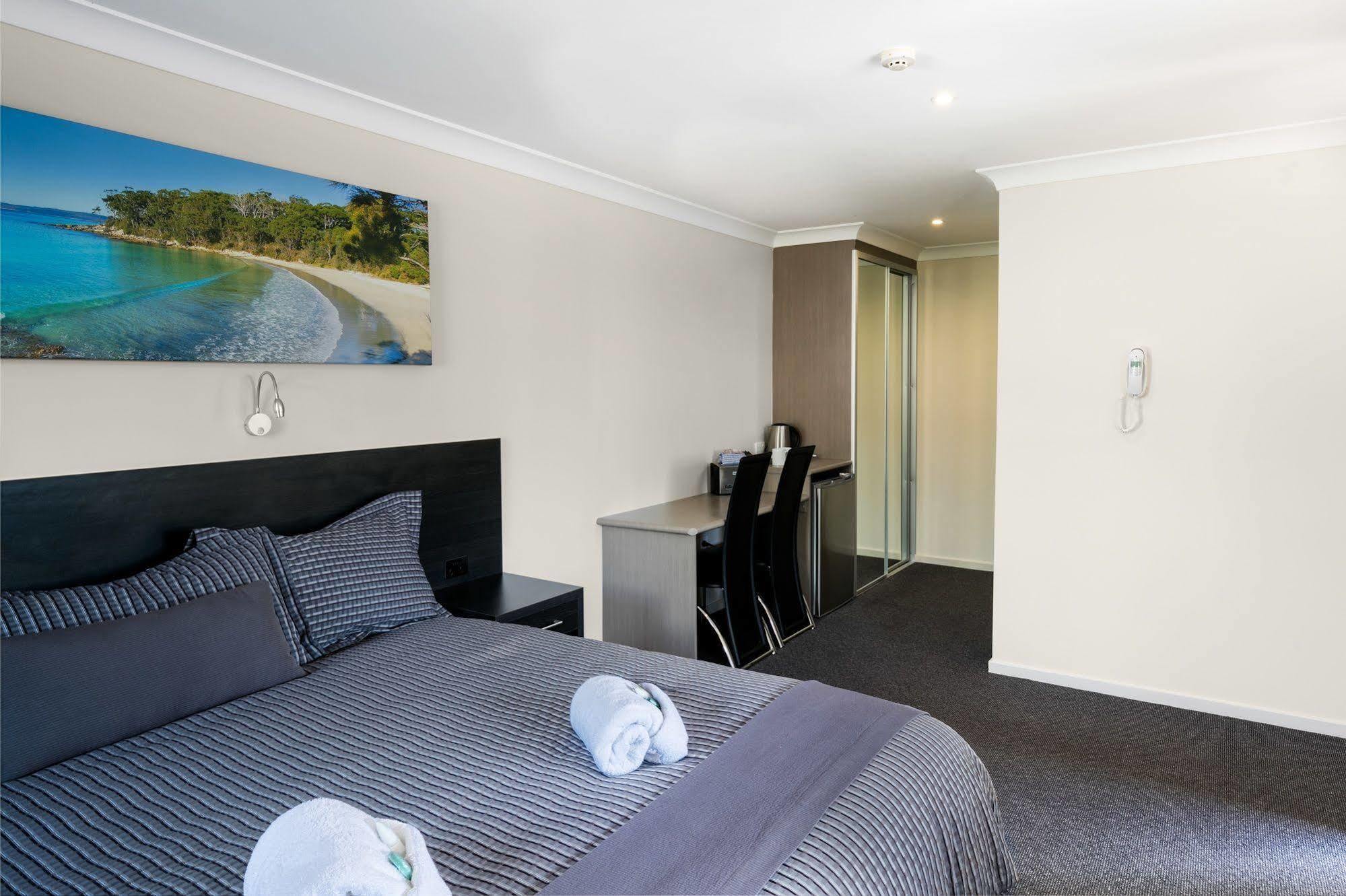 Dolphin Shores Винсентия Екстериор снимка