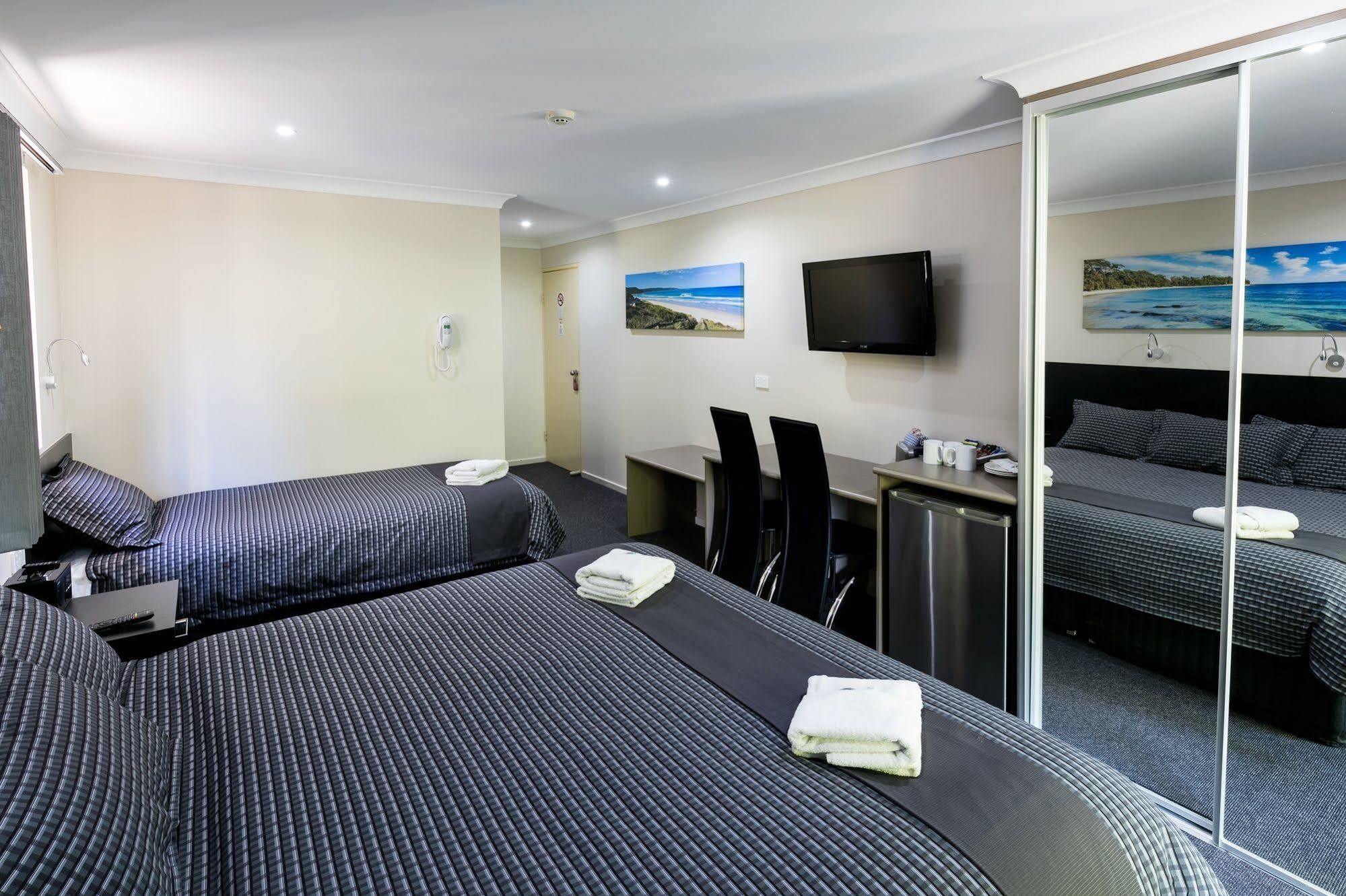 Dolphin Shores Винсентия Екстериор снимка