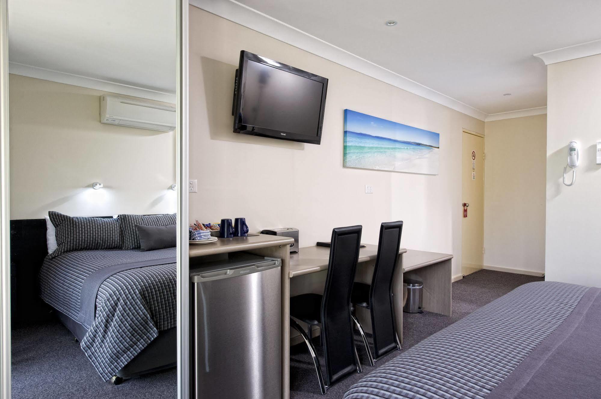 Dolphin Shores Винсентия Екстериор снимка